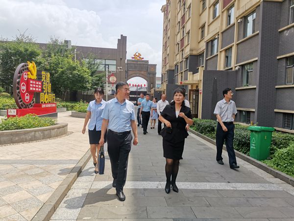 3吉林省委组织部向导带队考察鸿博居红色物业_600.jpg 3吉林省委组织部向导带队考察鸿博居红色物业_600.jpg