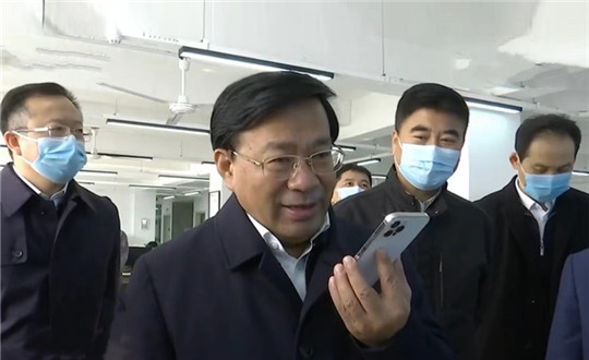 封一： 吉林省委副书记、省长韩俊莅临麻将胡了伊通供热_副本.jpg