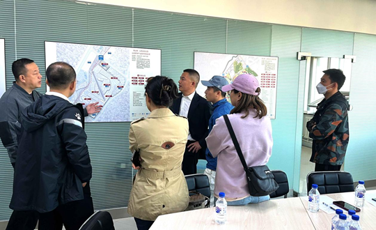 18.南山体育项目事情团队深入钻研体育运动场馆筹建相关事宜_副本.png 18.南山体育项目事情团队深入钻研体育运动场馆筹建相关事宜_副本.png