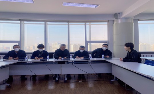 3向阳区人大常委会副主任韩希光一行莅临麻将胡了集团视察调研_副本.jpg