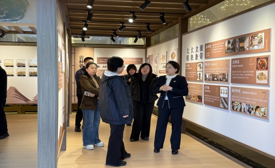 16.吉林省文化和旅游厅厅长孙光芝一行莅临旅馆公司实地旅行调研_副本.jpg